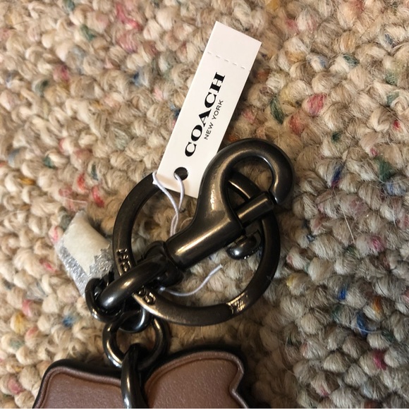 ๐ Coach x Chelsea Champlain Horse and Carriage Key Fob - Picture 12 of 14